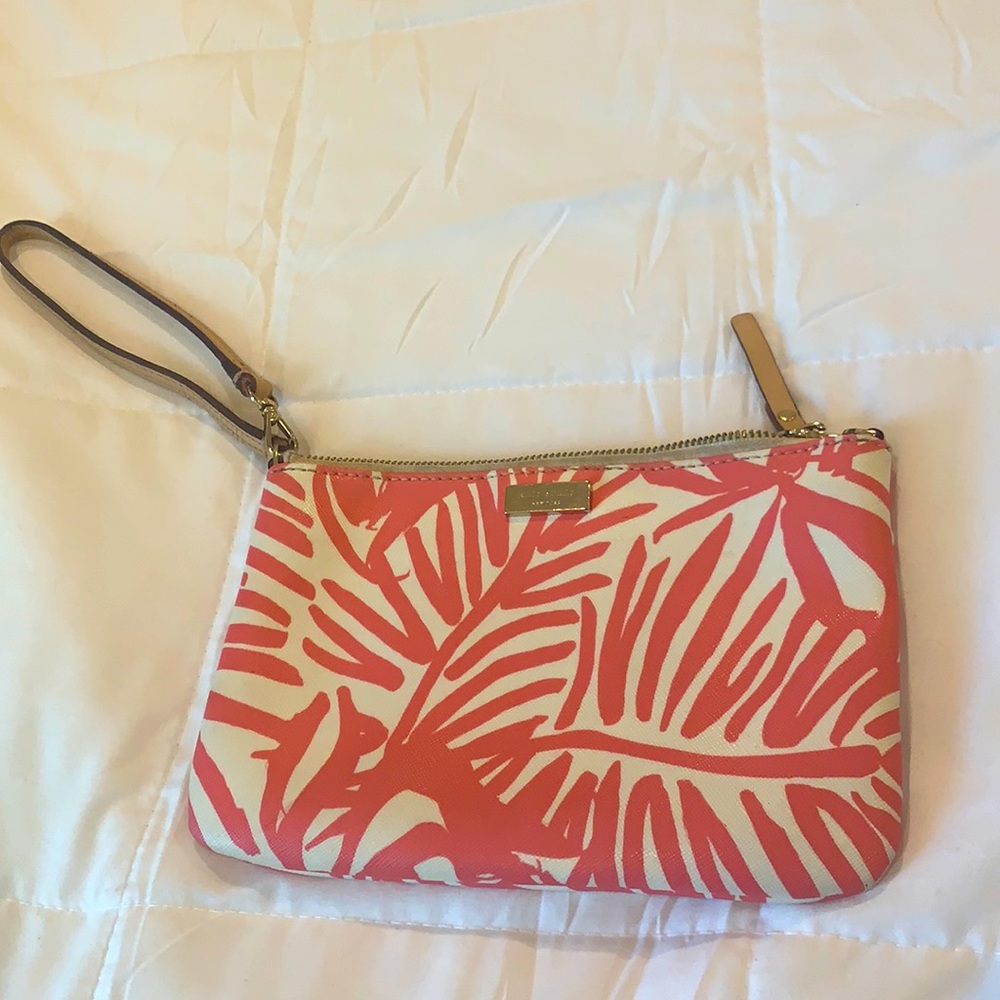 Kate Spade wristlet. Tropical. Coral and cream.